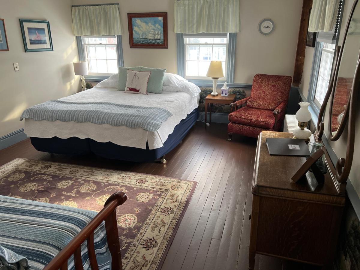 Shoreham Inn Bed & Breakfast Exterior photo